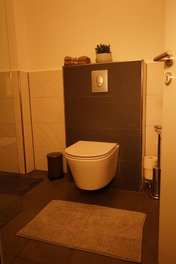 Vivo Apartments At Hospitals ヘルネ エクステリア 写真